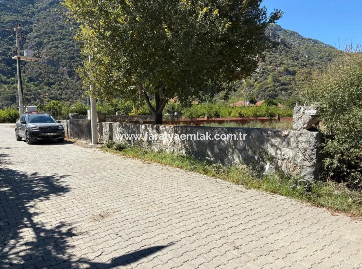 Grundstück Zum Verkauf Im Bebauten Gebiet Des Dorfes In Mergenli