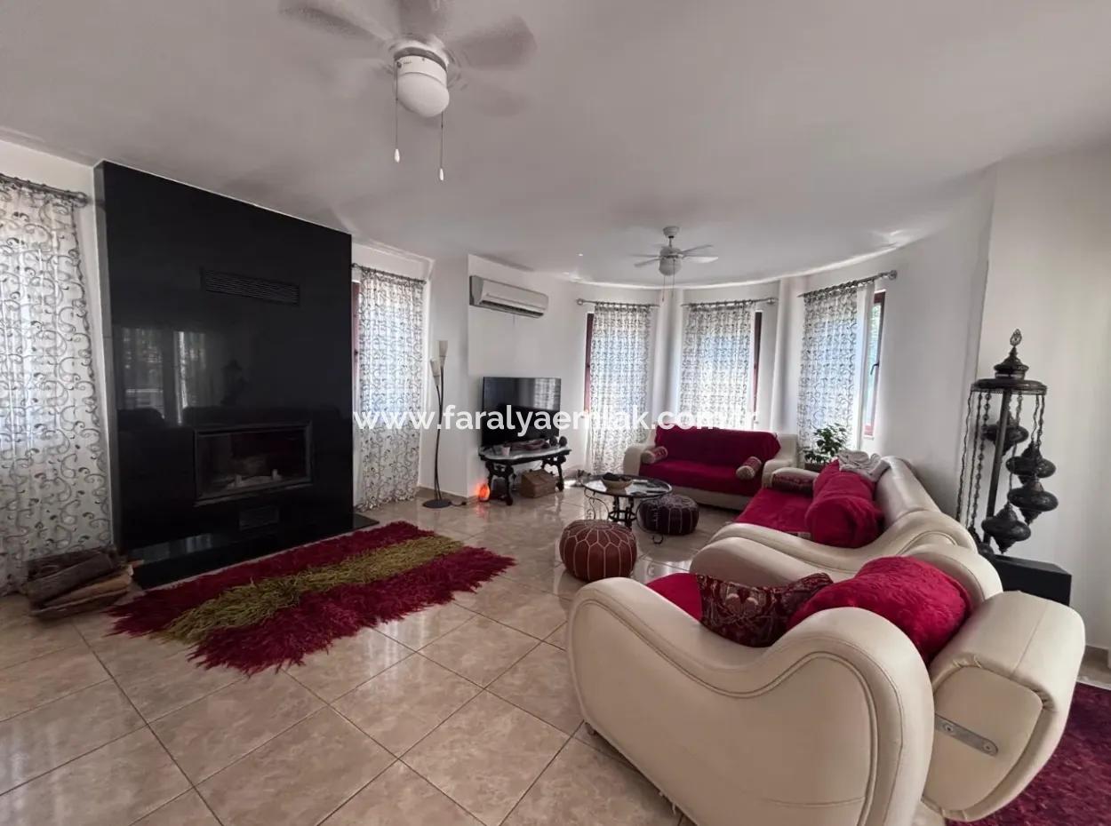 5 1 Villa Zum Verkauf In Dalyan Maraş Für 980M2 Grundstück An Der Ecke