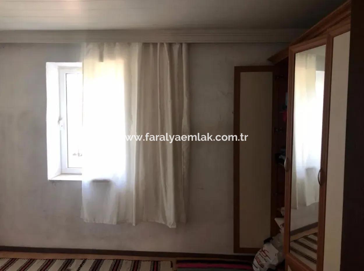 Haus Im Dorf In Koycegiz, 903M2 2 1 Zeytinalani Steht Zum Verkauf.