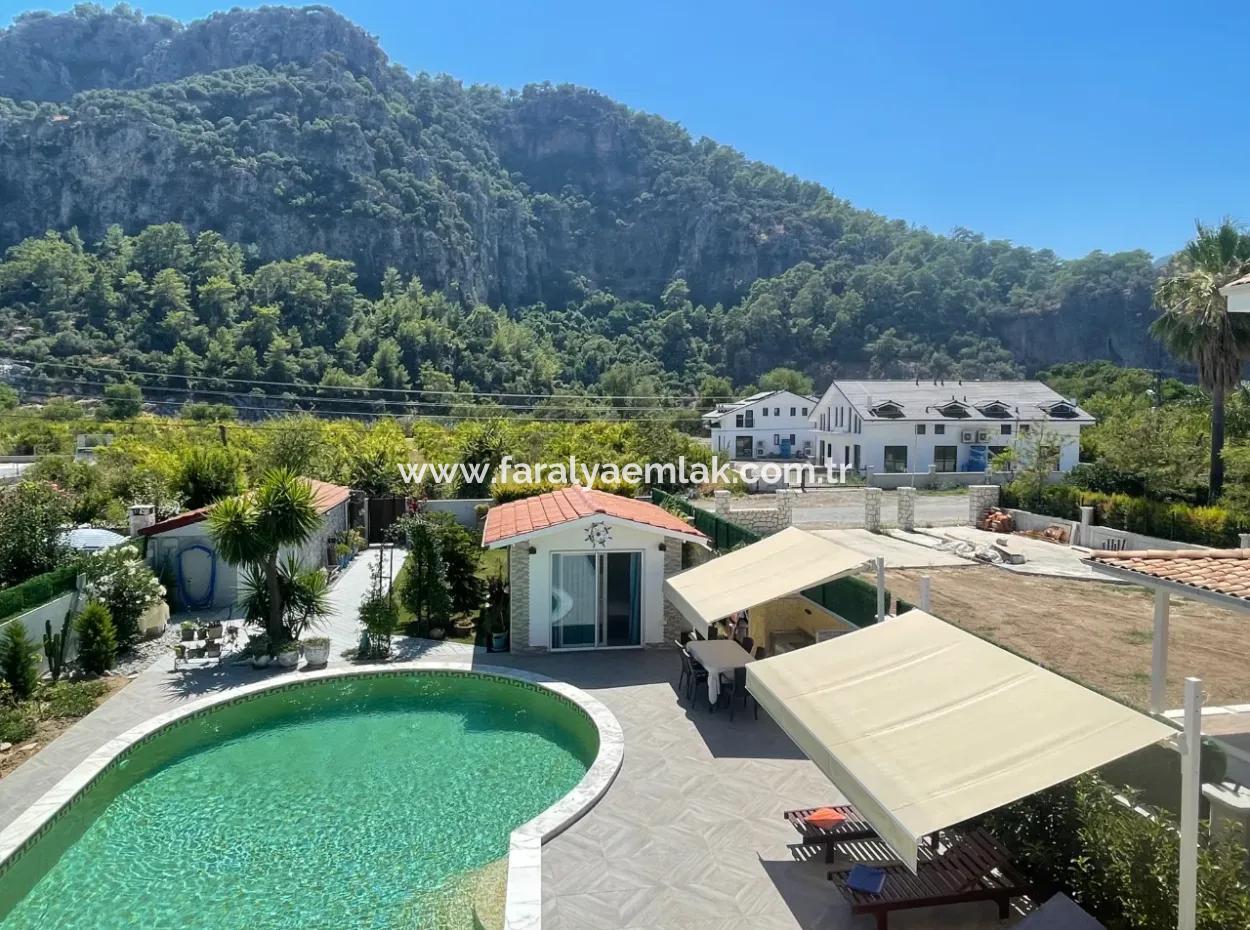 4 1 Villa Zum Verkauf In 720M2 Grundstück In Dalyan Gülpınar