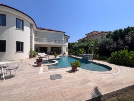 5 1 Villa Zum Verkauf In Dalyan Maraş Für 980M2 Grundstück An Der Ecke