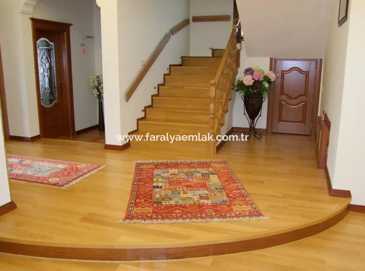 Plot 4 Sale In La Luxury Villa For Sale In Urla Within 1078M2 Custom Made Villa 1