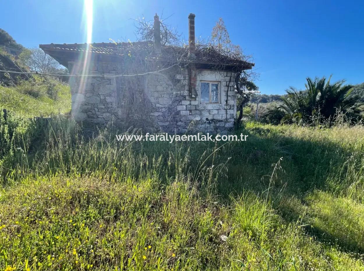 Village House For Sale In 4,400M2 Land With Full Sea View In Gökbel