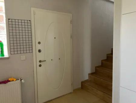 3 1 Villa For Sale In A Plot Of 600M2 In Dalyan