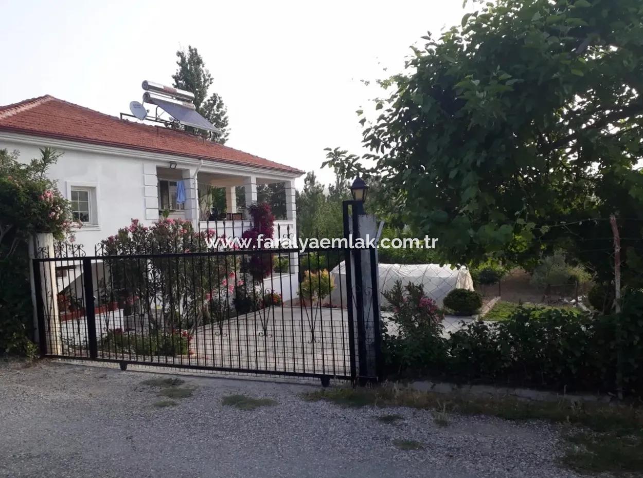 Seydikemer Satılık Müstakil Ev 2211M2 Arsa İcinde 6+2 Satılık Ev