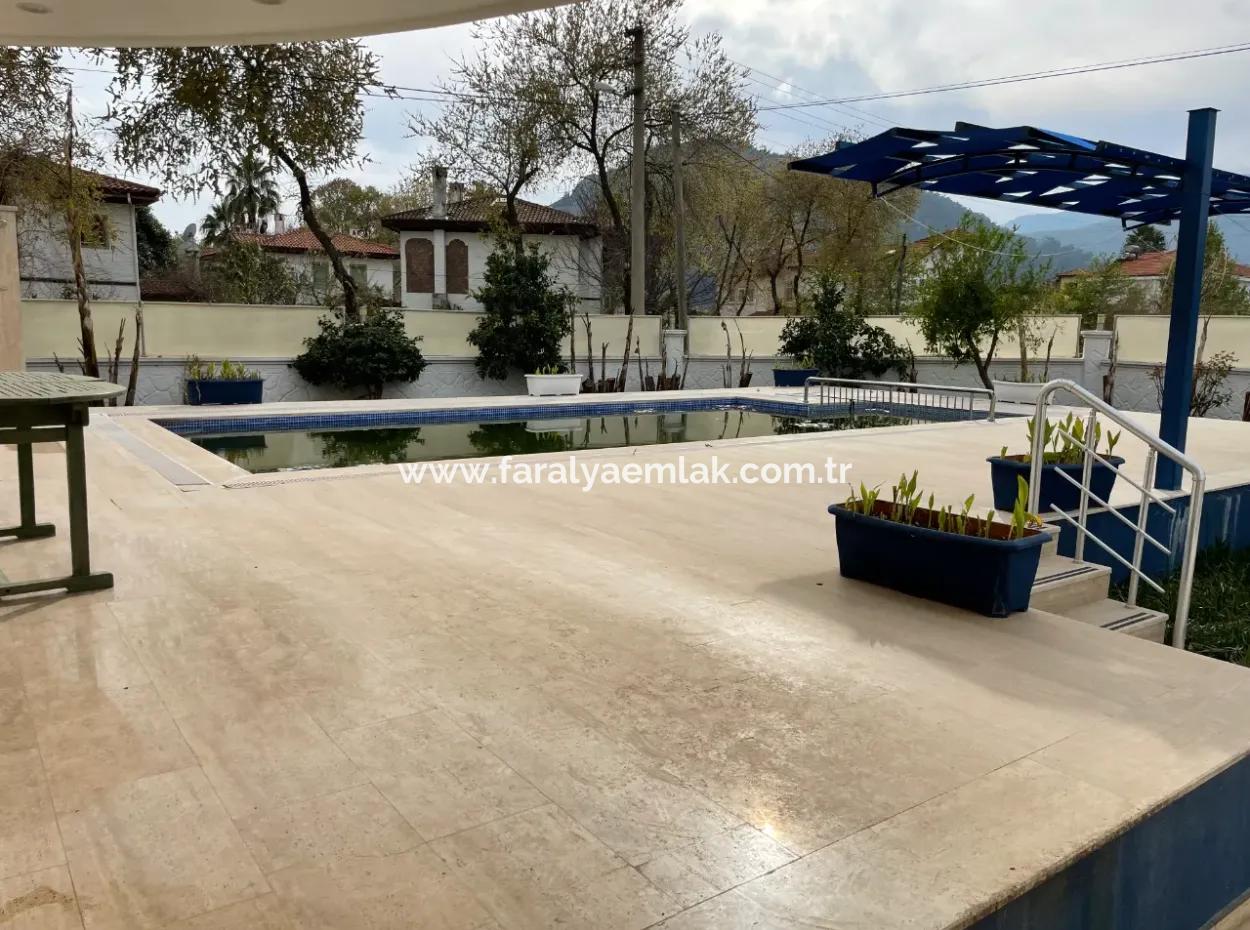 Dalyan Gülpınar Satılık 4+1 Villa