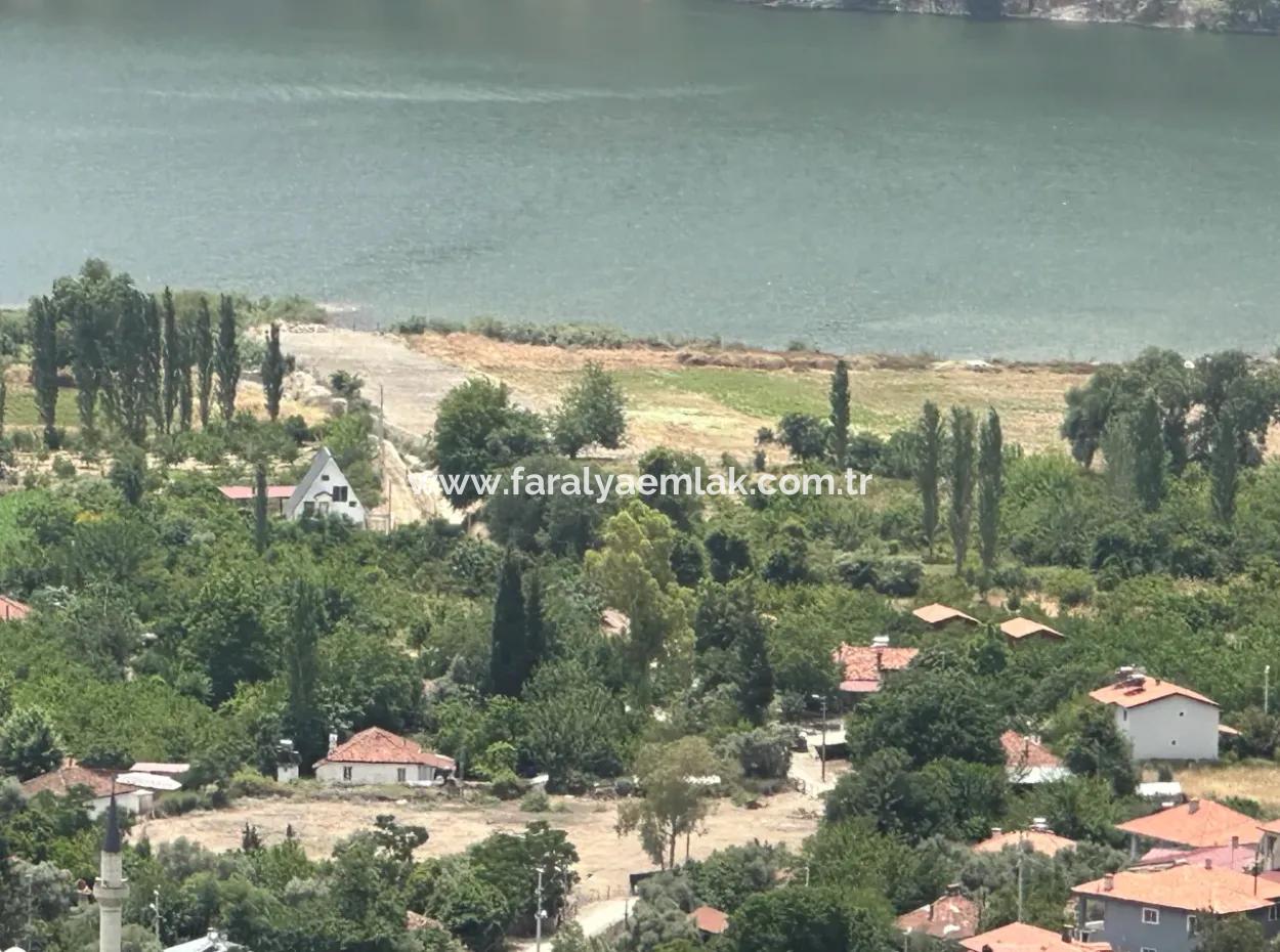 Çandır'da Göl Deniz Manzaralı Satılık Arsa